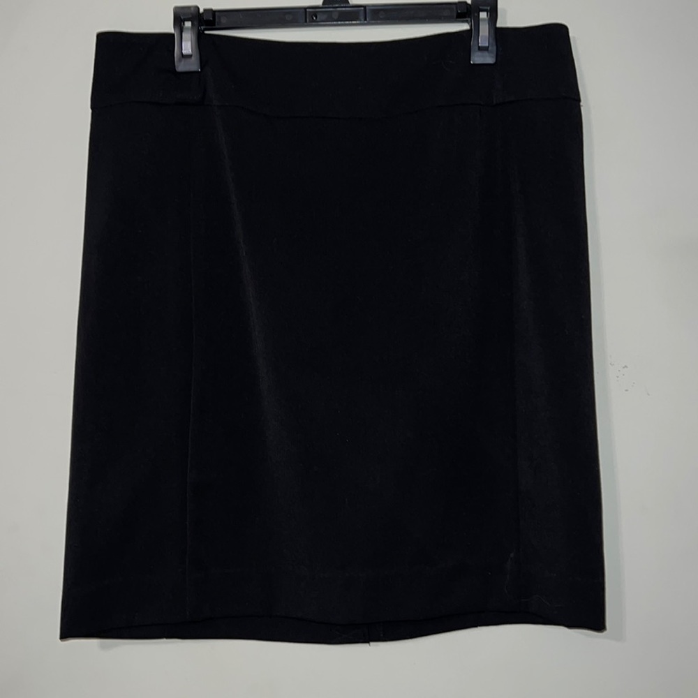 Apt. 9 women’s size 16 solid black pencil skirt unlined back zipper workwear NWT